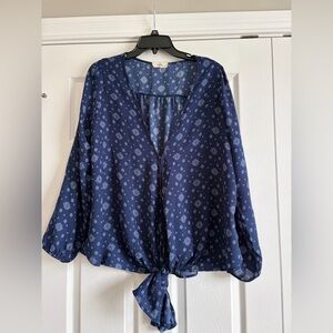 Entro Deep Blue Patterned Top
